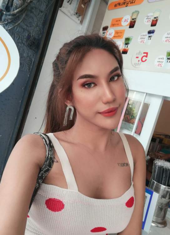 Singapore Ladyboy Escort from THailand - Singapore Singapore Ladyboy Escort from THailand - Singapore